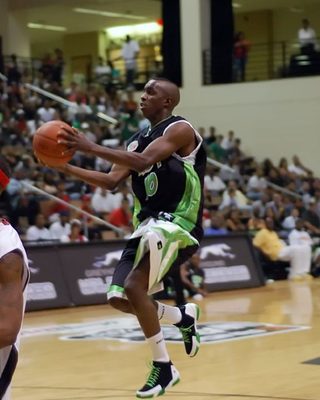 Aaron Owens