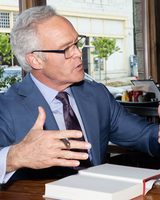 Scott Pelley