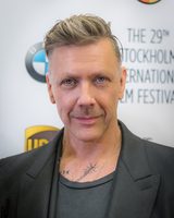 Mikael Persbrandt